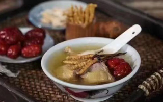 冬蟲夏草燉鮮筍：鮮香滋補的養(yǎng)生佳肴